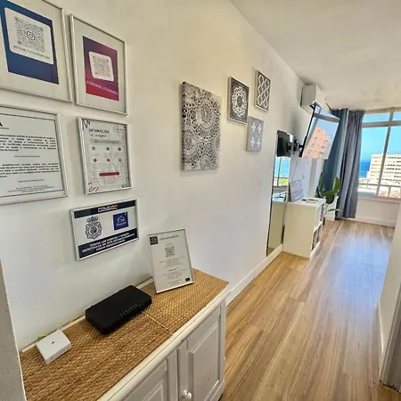아파트 Paraty De Steram Flats 토레몰리노스